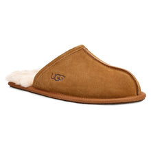 Load image into Gallery viewer, Chestnut Tan UGG Men&#39;s Scuff Suede Slipper Wool Lining Profile View
