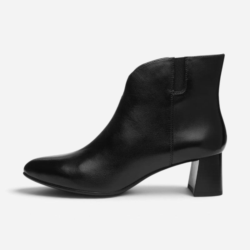 Acanthus Black Calf