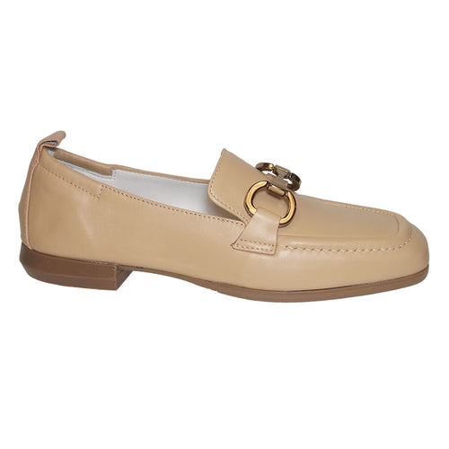 Lino Beige With Tan Sole Homers Women's 21421 Leather Dress Loafer With Golden Link Detail Profile View