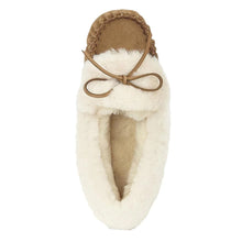 Load image into Gallery viewer, Spice Brown Draper Of Glastonbury Women&#39;s Jessica Moccasin Slipper Shearling Collar And Lining Top View
