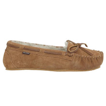 Load image into Gallery viewer, Spice Tan Draper Of Glastonbury Women&#39;s Daisy Suede Moccasin Slipper Shearling Lined Side View
