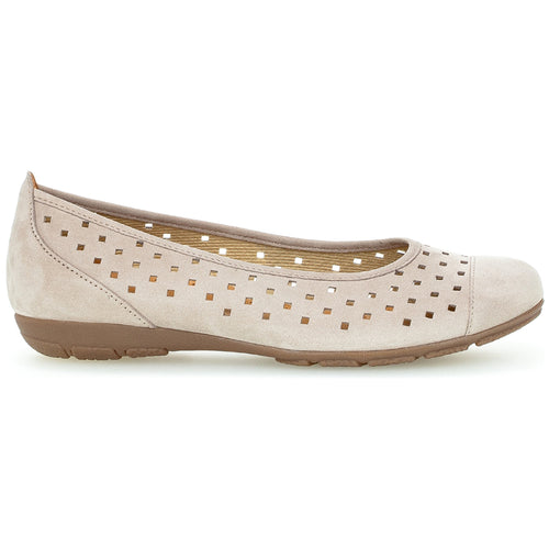 Leinen Beige With Brown Sole Gabor Women's 44169 Nubuck Ballet Flat With Square Cut Outs