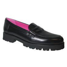 Load image into Gallery viewer, Black Donna Carolina Women&#39;s Leather Penny Loafer Profile View
