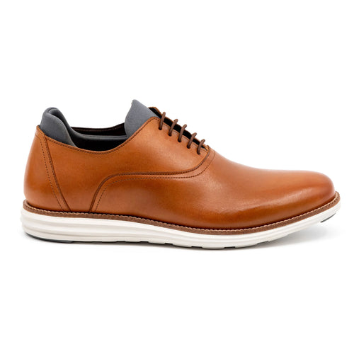 Whiskey Tan With White Sole Martin Dingman Men's Countryaire Plain Toe Leather Casual Oxford Side View