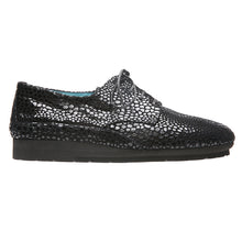 Load image into Gallery viewer, Black Thierry Rabotin Women&#39;s Gate Platform Crocco Print Patent Leather Oxford Side View
