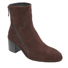 Load image into Gallery viewer, Pepe Brown With Black Heel Homers Women&#39;s 21208 Suede Zippered Ankle Boot Profile View
