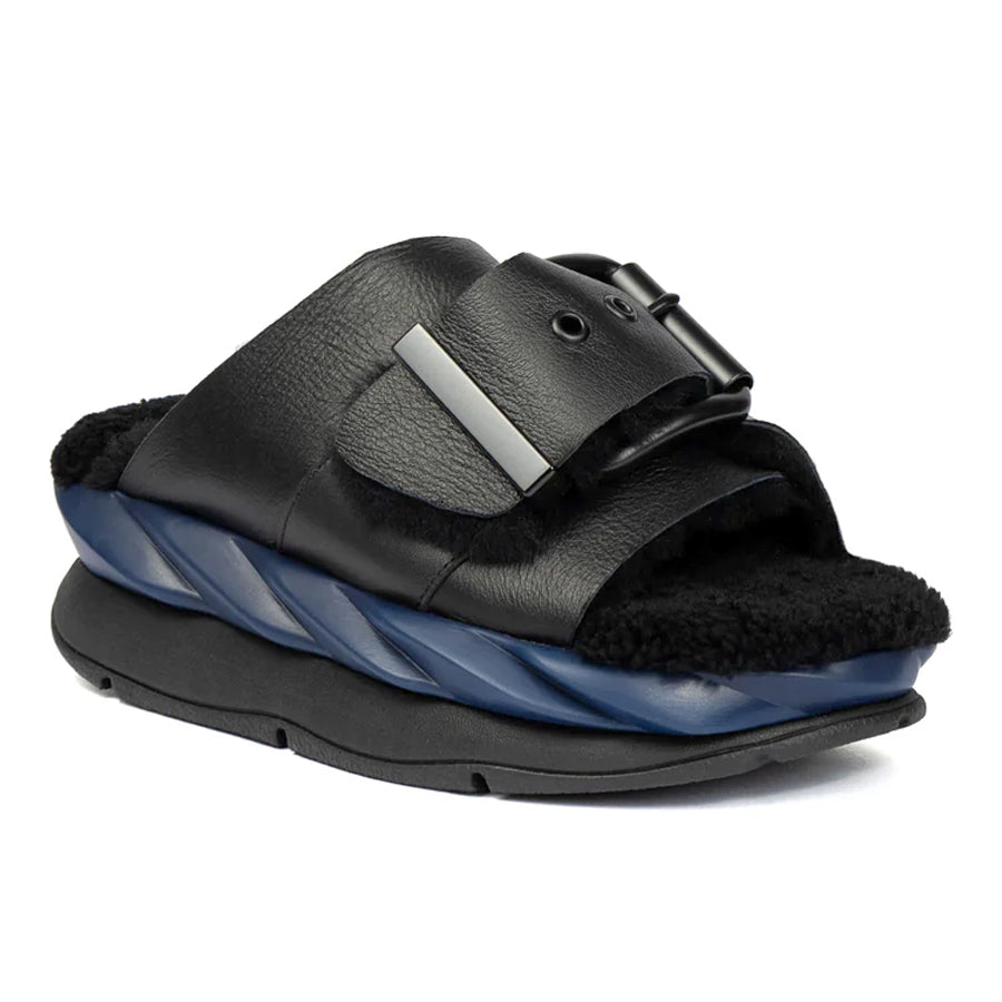 Night Black With Navy 4CCCCees Women's Mellow Laze Leather With Shearling Lining Single Buckle Strap Slide Sandal Profile VIew