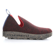 Load image into Gallery viewer, Merlot Dark Red And Red With Brown Sole Aspotuguesas City Round Toe Wool Slip On Shoe Side View
