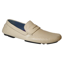 Load image into Gallery viewer, Bone Beige With Black Sole Robert Zur Men&#39;s Sven Leather Driving Moccasin Profile View
