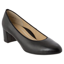 Load image into Gallery viewer, Black Ara Women&#39;s Kendall Leather Pump Profile View

