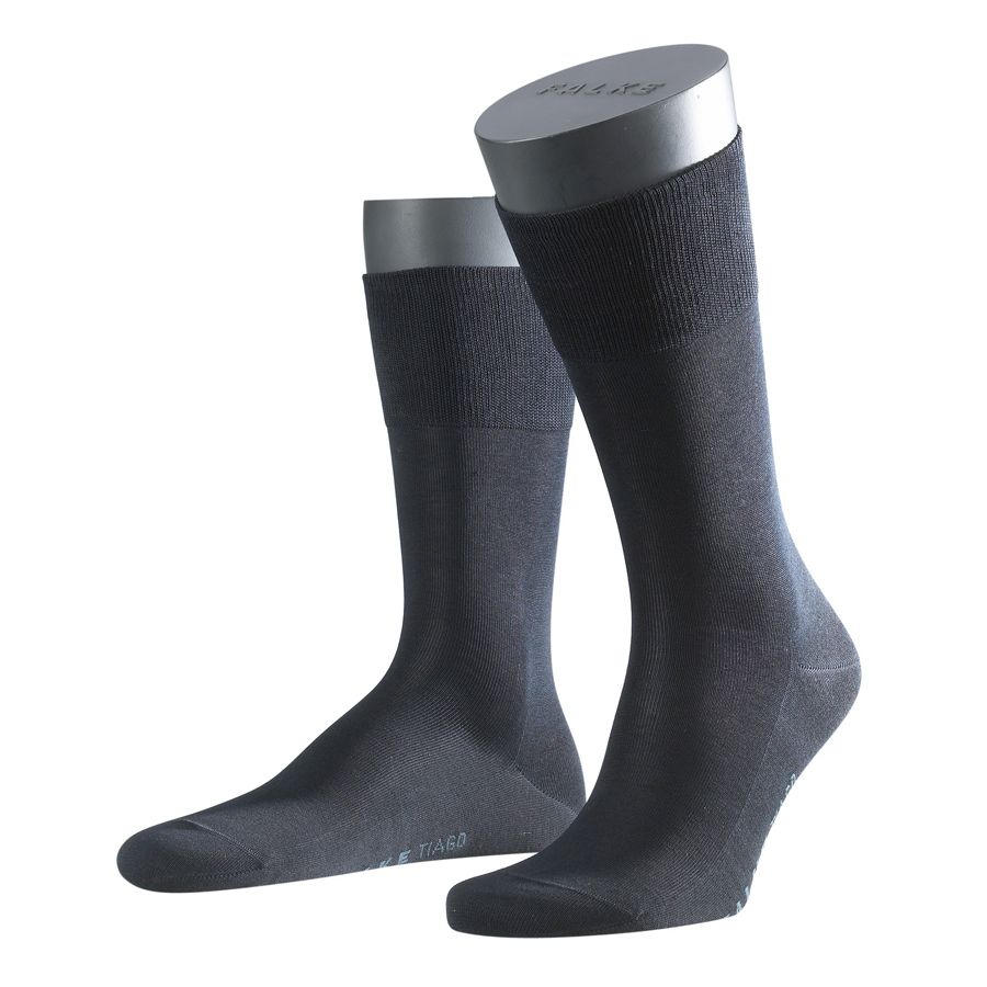 Dark Navy Falke Men's Tiago Short Calf Length Cotton Socks