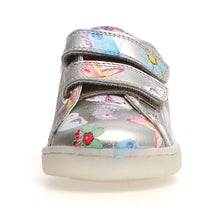 Load image into Gallery viewer, Mirror Silver With Flower And Butterfly Print And White Sole Naturino Girl&#39;s Owie VL Metallic Leather Double Velcro Strap Casual Sneaker Sizes 25 to 26 Front View
