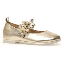 Load image into Gallery viewer, Platinum Gold With White Sole Naturino Girl&#39;s Nigolette Metallic Leather Ballerina With Glittery Flower Ornaments Sizes 27 to 29 Profile View

