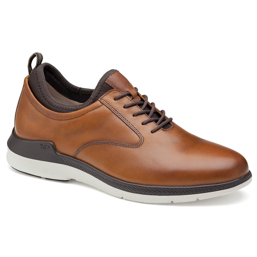 Tan With White Sole Johnston And Murphy Men's XC4 Lancer Plain Toe Waterproof Leather Casual Lace Up