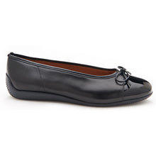Load image into Gallery viewer, Black Ara Women&#39;s Bella Patent And Leather Ballet Flat With Bow Ornamentation Side View
