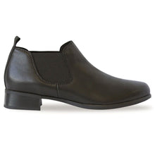 Load image into Gallery viewer, Black Munro Women&#39;s Bedford Leather And Stretch Block Heel Chelsea Bootie Side View
