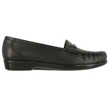 Load image into Gallery viewer, Black SAS Women&#39;s Metro Leather Dress Casual Loafer With Polished Link Ornament Side View
