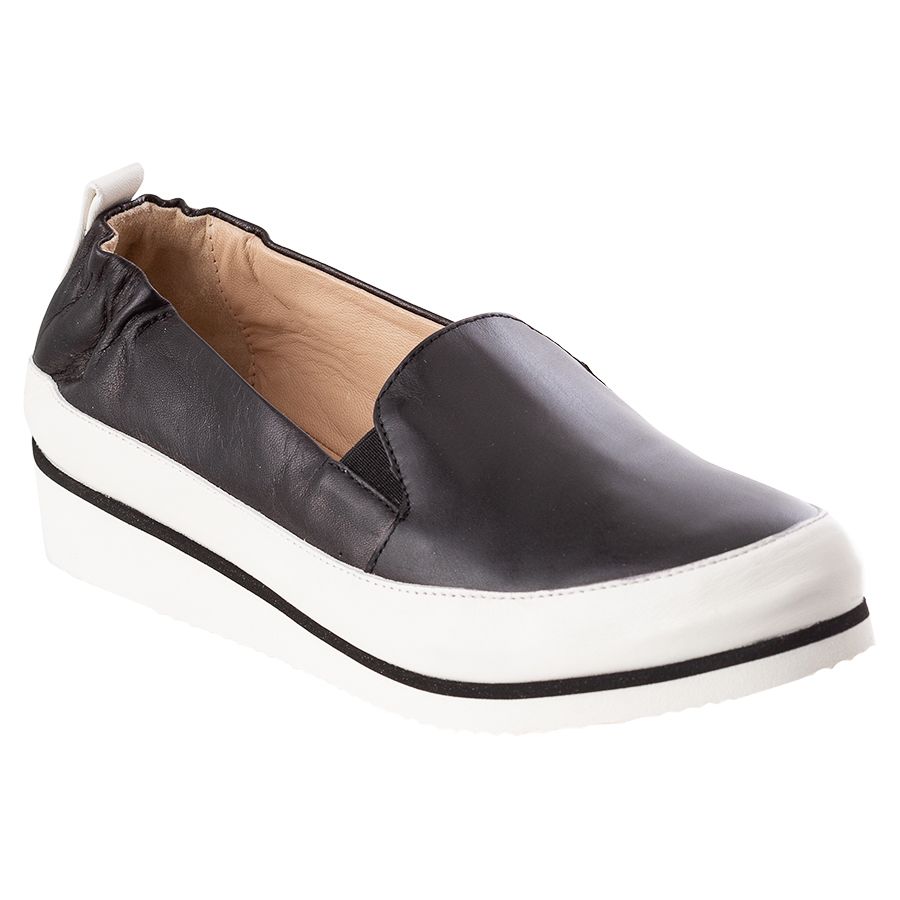 Onyx Black With White Ron White Women's Nell Leather Casual Slip On Profile View