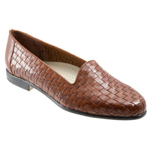 Load image into Gallery viewer, Brown With Black Sole Trotters Women&#39;s Liz Weaved Leather Loafer Profile View
